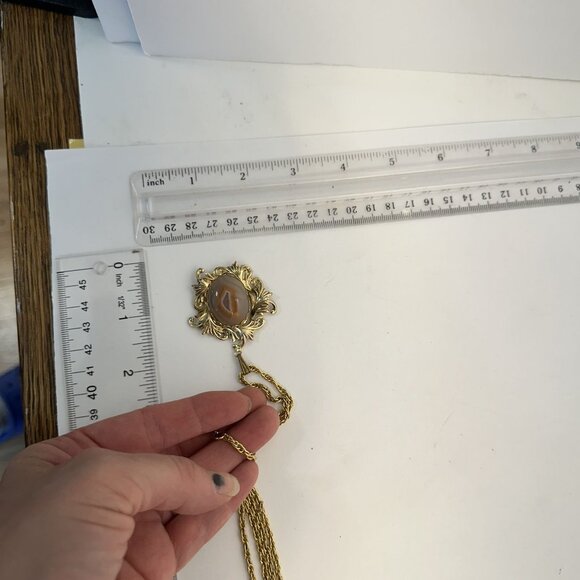 Vintage Jasper Pendant Necklace Ornate Gold Tone Chain 24 in Gothic - Picture 8 of 8